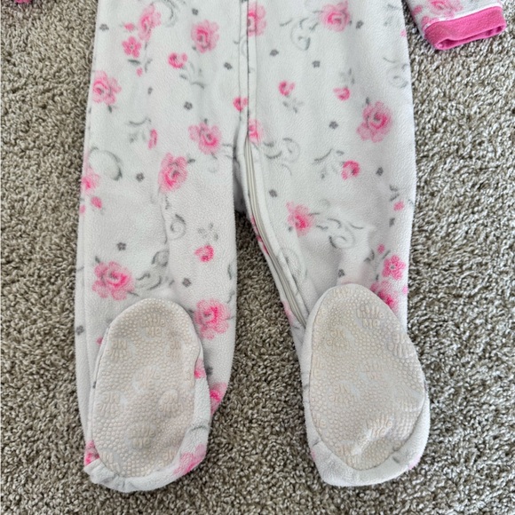 Little Me Baby Girl Floral Fleece Footed Sleeper pink- Size 18 Months - Picture 4 of 6